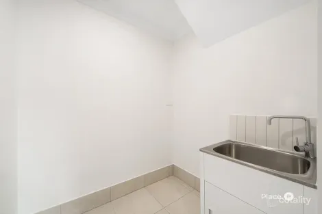 Property photo of 39 Cambridge Circuit Lawnton QLD 4501