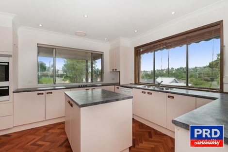 Property photo of 8 Lara Place Mount Keira NSW 2500