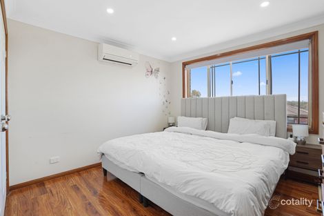 Property photo of 2/3 Claremont Crescent Hinchinbrook NSW 2168