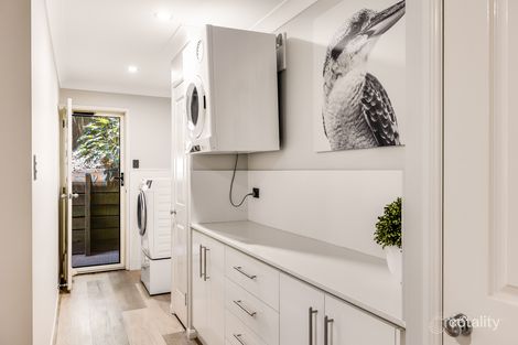 Property photo of 33 Harvey Street Mount Lofty QLD 4350