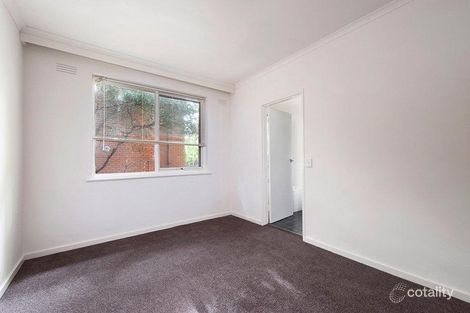 Property photo of 2/25 Elphin Grove Hawthorn VIC 3122