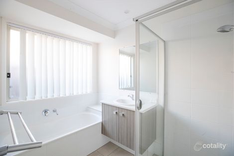 Property photo of 11 Plover Circuit Aberglasslyn NSW 2320