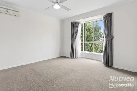 Property photo of 27 Flinders Street Renmark SA 5341