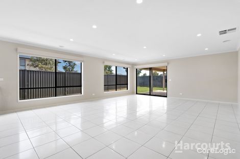 Property photo of 56 Wimbledon Boulevard Strathtulloh VIC 3338