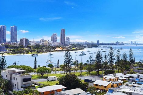 Property photo of 48/11-17 Hughes Avenue Main Beach QLD 4217