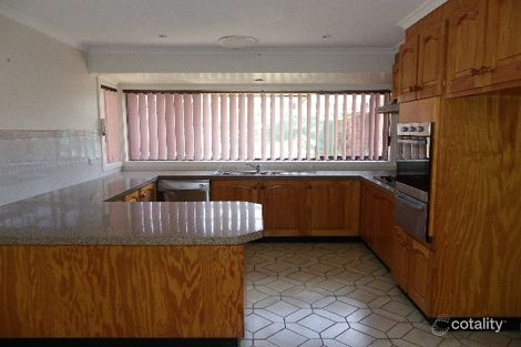Property photo of 15 Swindon Crescent Keilor Downs VIC 3038