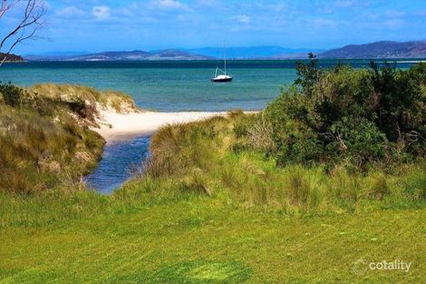 Property photo of 39 Richards Avenue Dodges Ferry TAS 7173