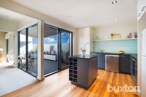 Property photo of 1/75A Tucker Road Bentleigh VIC 3204