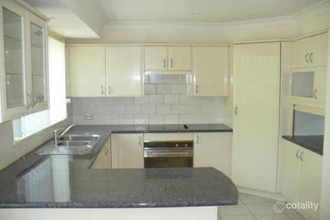 Property photo of 2 Grebe Place Hinchinbrook NSW 2168
