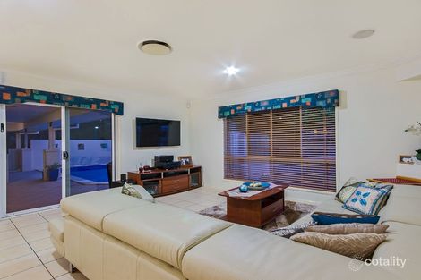 Property photo of 11 Brookeside Crescent Seventeen Mile Rocks QLD 4073
