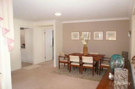 Property photo of 27 Manooka Road Point Clare NSW 2250