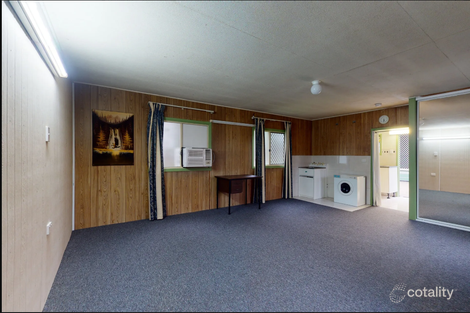 144 Main St, Park Avenue, QLD 4701