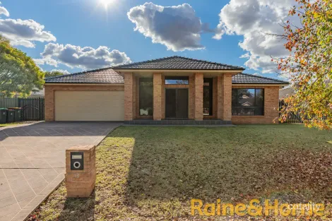 Property photo of 18 Lachlan Way Dubbo NSW 2830