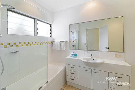Property photo of 15/7-11 James Street Noosaville QLD 4566