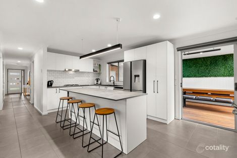 Property photo of 22 Carlina Court Marshall VIC 3216