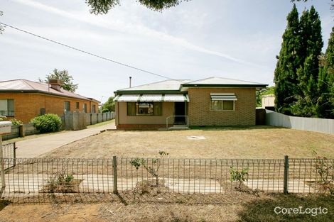 Property photo of 2 Manoora Avenue Mount Austin NSW 2650