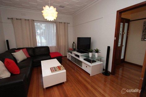 Property photo of 13 Robb Avenue Hamlyn Heights VIC 3215