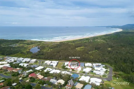 Property photo of 92 Bluff Road Emerald Beach NSW 2456