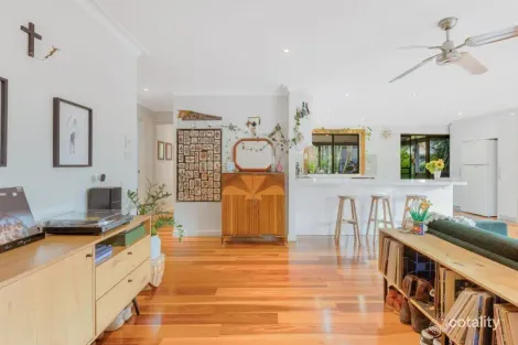 Property photo of 2/3 Bambaroo Crescent Tweed Heads NSW 2485