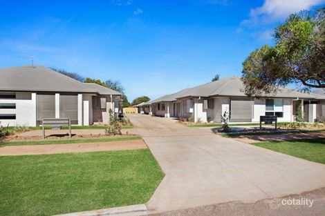 3/8 Glenvale Rd, Harristown, QLD 4350