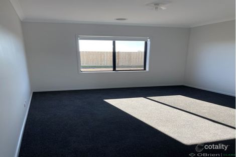 Property photo of 24 Paramount Drive Warragul VIC 3820