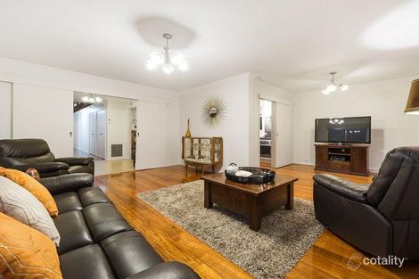 Property photo of 28 Pembroke Avenue Frankston VIC 3199