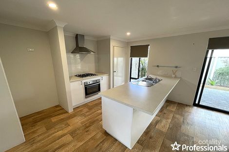 Property photo of 9B Darling Chase Wandi WA 6167