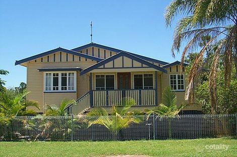 16 Worthington St, West Gladstone, QLD 4680