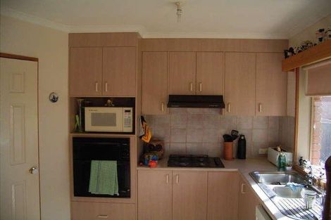 Property photo of 12 Irvine Court West Wodonga VIC 3690