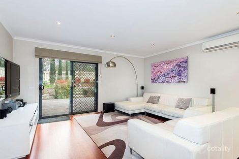 Property photo of 1 Monarch Ridge Lower Plenty VIC 3093