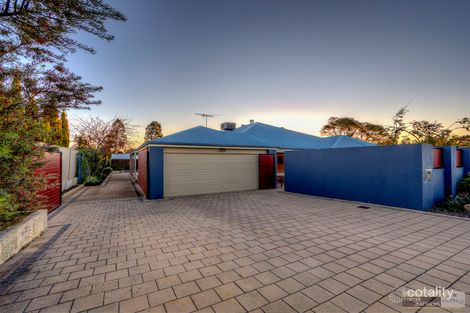 Property photo of 11 Fig Lane Forrestfield WA 6058
