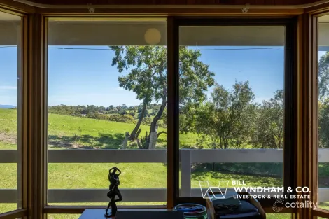 Property photo of 12 Highview Rise Metung VIC 3904