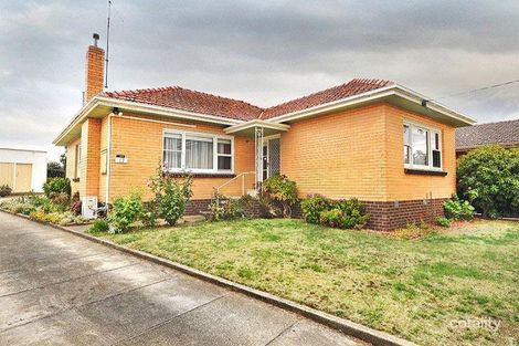Property photo of 17 Harbour Drive Sebastopol VIC 3356