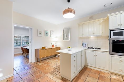 Property photo of 15 Surrey Crescent Lower Mitcham SA 5062