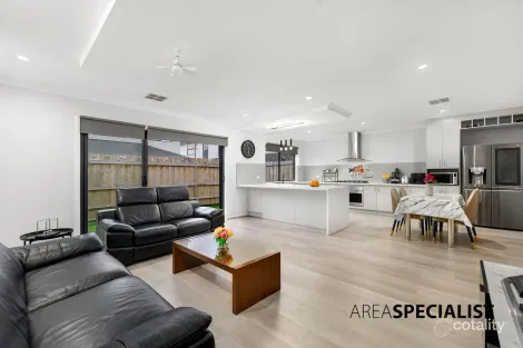 Property photo of 49 Benoit Circuit Clyde North VIC 3978