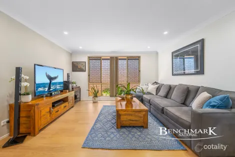Property photo of 12 Blamey Road Wattle Grove NSW 2173