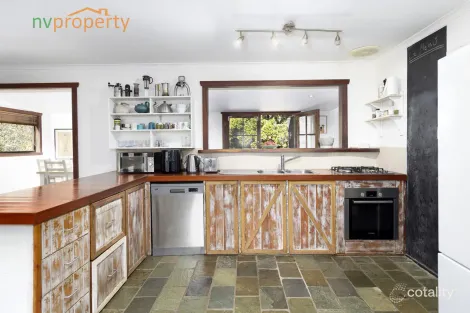 Property photo of 41 Third Avenue Stuarts Point NSW 2441