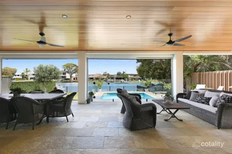 Property photo of 32 Parnki Parade Palm Beach QLD 4221