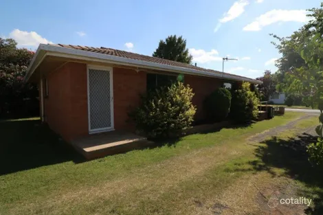 2/27 Lewis St, Glen Innes, NSW 2370