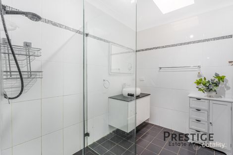Property photo of 28A Haywood Close Wetherill Park NSW 2164