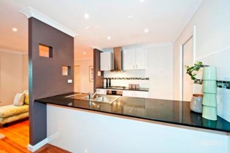 Property photo of 8 Noordenne Avenue Seaholme VIC 3018