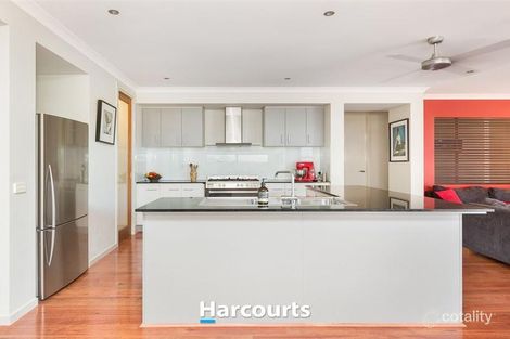 Property photo of 39 Sheldon Drive Berwick VIC 3806