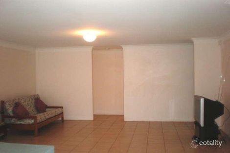 Property photo of 5 Santina Place Queens Park WA 6107