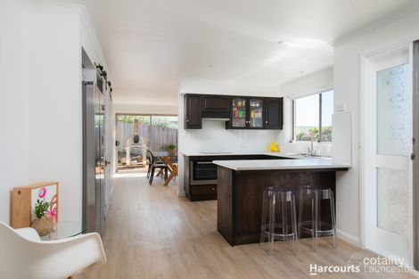 Property photo of 2/25 Floreat Crescent Trevallyn TAS 7250