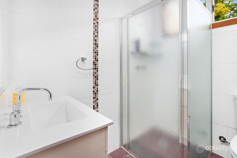 Property photo of 46 Stanleigh Crescent West Wollongong NSW 2500