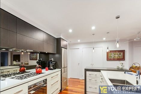 Property photo of 38 John Fisher Drive Berwick VIC 3806