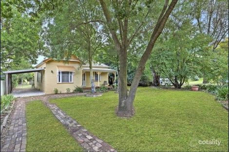 Property photo of 12 Gilbert Street Old Tallangatta VIC 3701