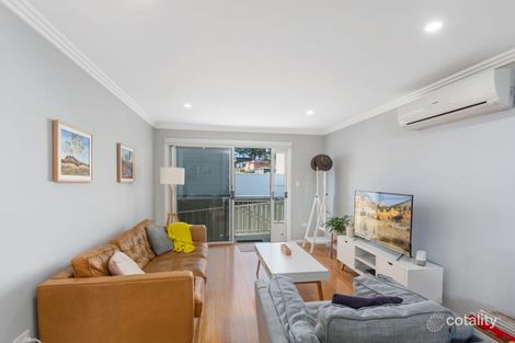 Property photo of 165A Wyndarra Way Koonawarra NSW 2530