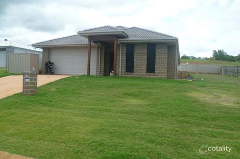 24 Pioneer Ave, Childers, QLD 4660