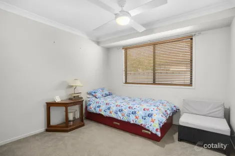 Property photo of 19 Bluehaven Drive Old Bar NSW 2430